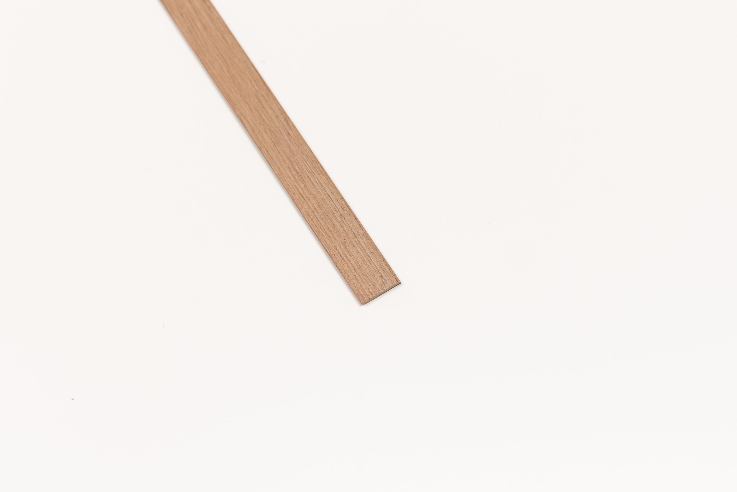 Decomode plakplint - Paramaribo - zelfklevend - 240 cm - 24x5mm