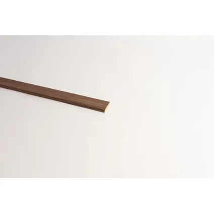 DecoMode plakplint King Size Lissabon - Zelfklevend - 240cm - 24x5mm